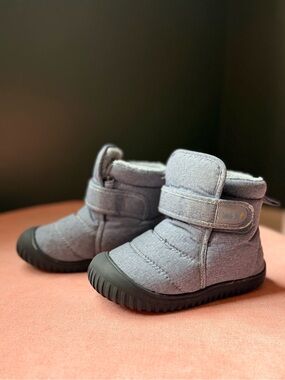 Jan & Jul Gray Winter Booties with Velcro strap | 11